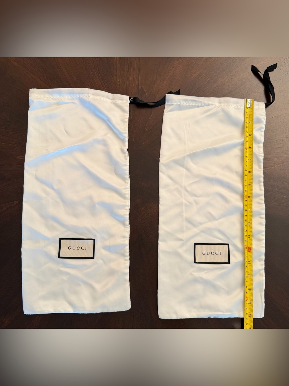 Gucci White Shoe Box with set of 2 Dust Bags 17x8 - Picture 2 of 3
